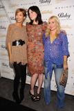 th_86211_Mandy_Moore_-_Madison_and_Diavolina_Launch_Party_in_Los_Angeles_-_October_15_2009_049_122_197lo.jpg