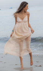 Alessandra Ambrosio sexy beach photosession