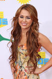 http://img11.imagevenue.com/loc358/th_21857_celebrity_paradise.com_TheElder_MileyCyrus66_122_358lo.jpg