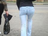Девушки в джинсах