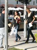 th_16582_Michelle_Rodriguez_Leaving_a_Bookstore_in_Beverly_Hills_8-11-07_2_122_654lo.jpg