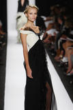 th_41297_natasha_poly_-_Carolina_Herrera_5_122_695lo.jpg