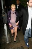 CHRISTINA AGUILERA - Candids Out to Dinner
