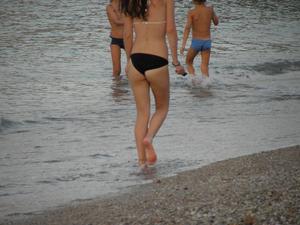 Candid Spy of Sexy Greek Girl On The Beach -t4h41f5tff.jpg