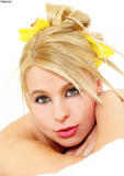 Katerina-Hovorkova-Toying-Flower-Girl-o18xd4bpgk.jpg